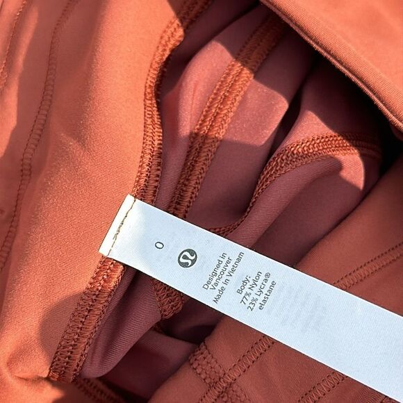 Lululemon Invigorate High-Rise Tight 25" Dark Terracotta size 0‎ NWT - Picture 5 of 6